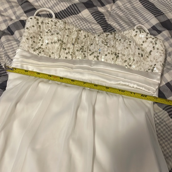 Prom Formal Dress - Picture 7 of 8